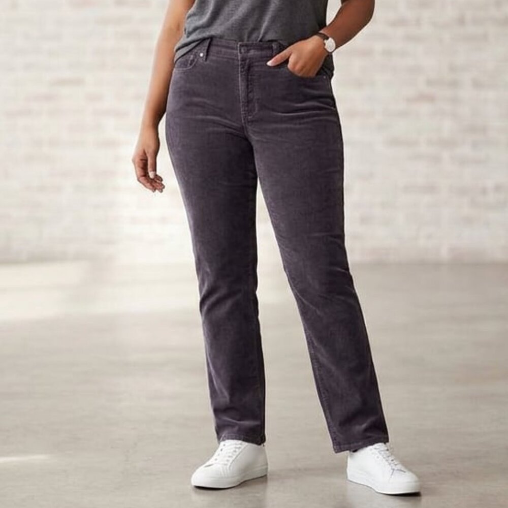 NYDJ Women's 8 PETITE Black Straight Leg Stretch Corduroy Pants Tummy Control
